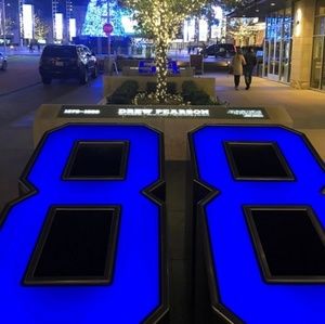 Meet your Posher, Joanie